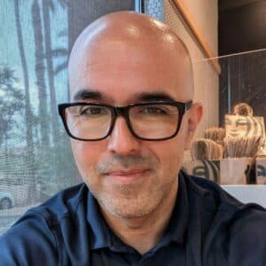 Freddy Saenz, BA